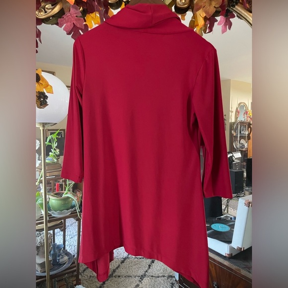 Cato Red Cowl Neck Tunic Handkerchief Hem Long Sleeve Asymmetrical Boho Top Flow - Picture 2 of 3
